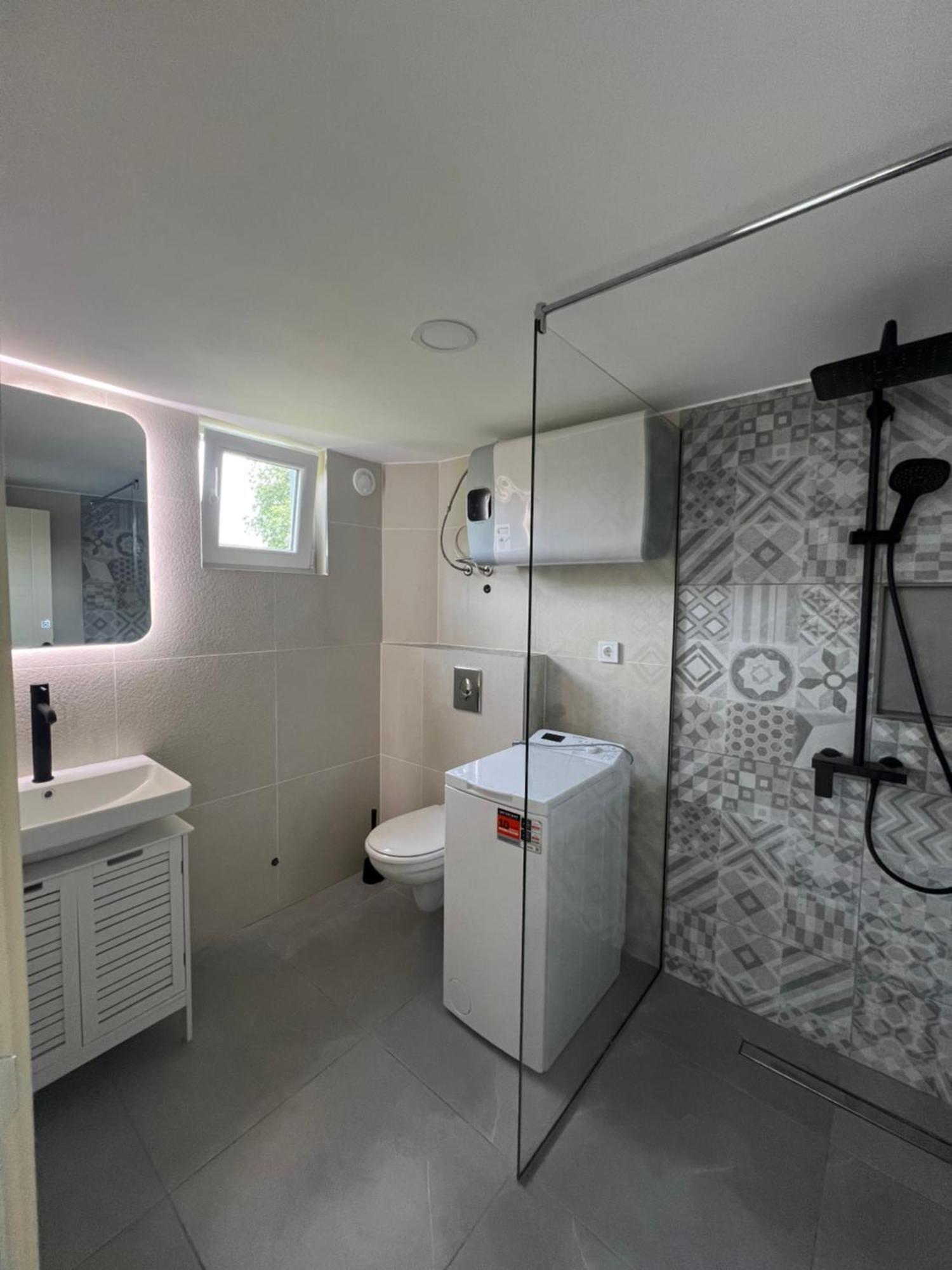 Apartmani Vivami บุดวา ภายนอก รูปภาพ